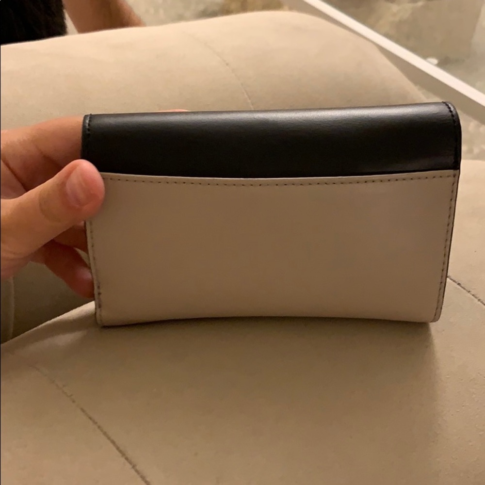 Kate Spade Wallet - Picture 5 of 5